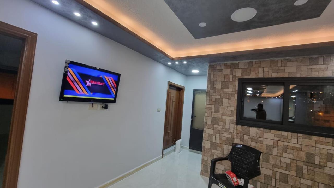 Centre Apartment *